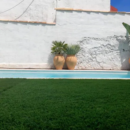 Casa Piscina Castillo Prázdninový dům